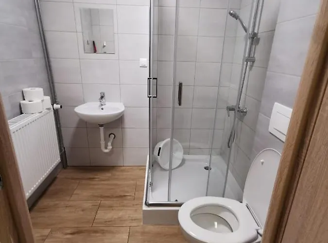 Aparthotel Pokoje Goscinne Holtur Podczele *