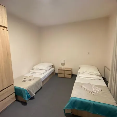 Aparthotel Pokoje Goscinne Holtur Podczele Kołobrzeg